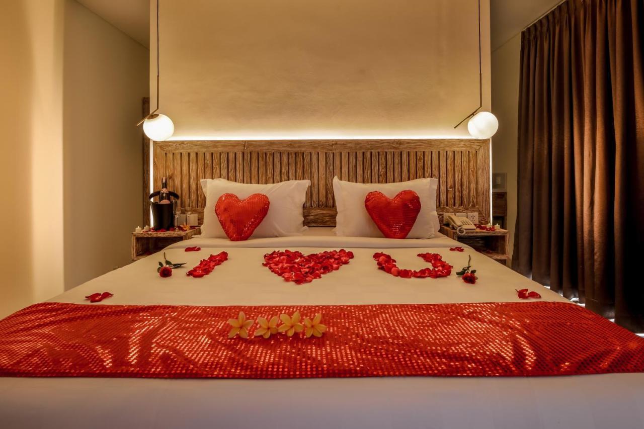 סמיניאק Le Cielo Romantic Villas By Maviba מראה חיצוני תמונה